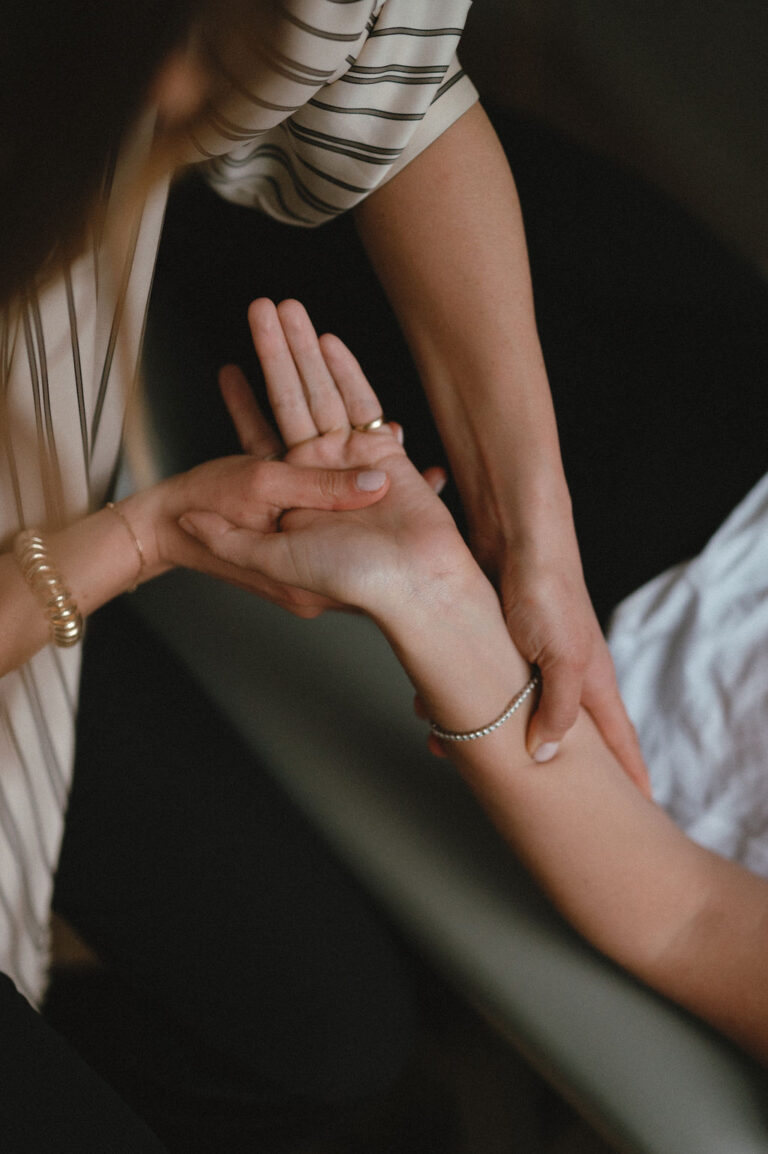 PERIDOTWELLNESS MARCH9201440587 768x1154