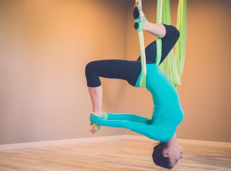 aerial yoga 1 768x568
