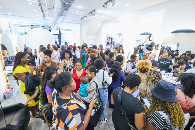 0095 Curly Girl Meetup 3 768x512